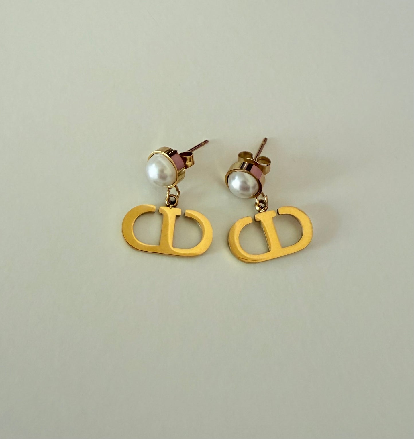 Dior Studs