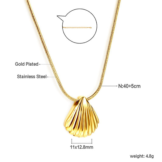 Shell Charm Necklace