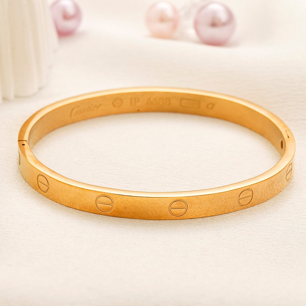 Love Bangle without Stones