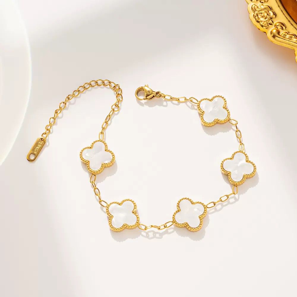 White Four Clover Bracelet
