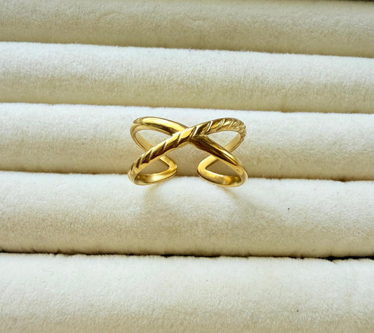Crisscross Adjustable Ring