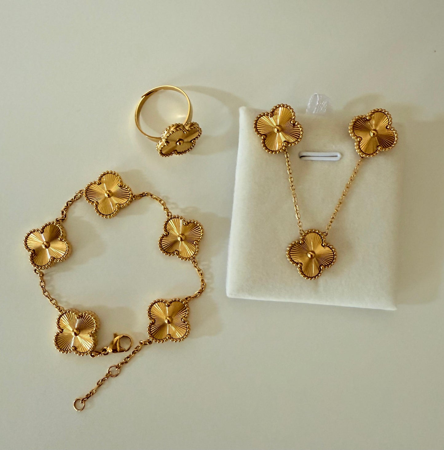 Gold VCA Full Set