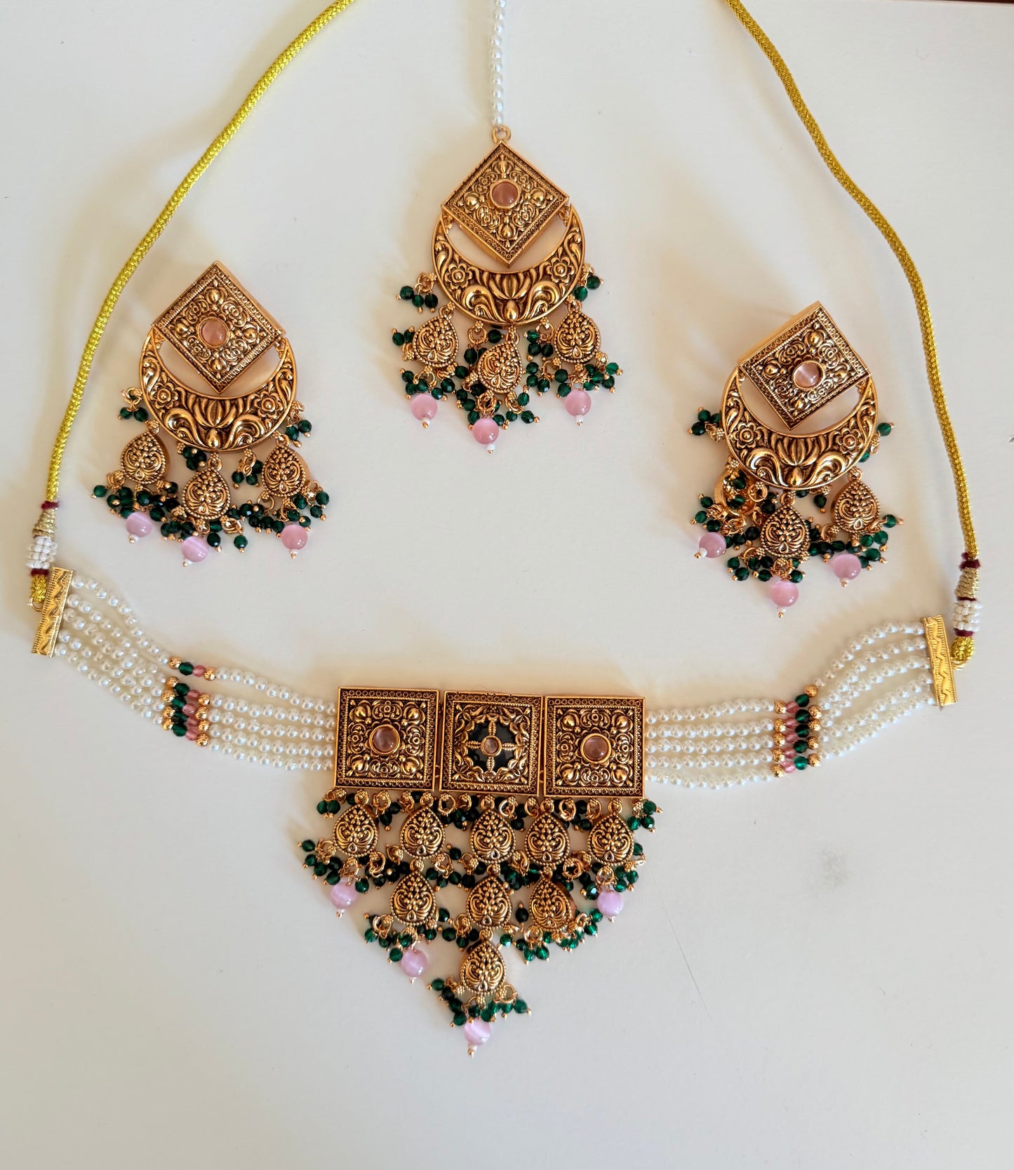 Gold Plated Heritage Choker Set