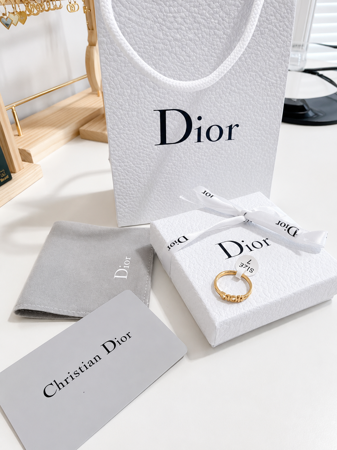 Ring