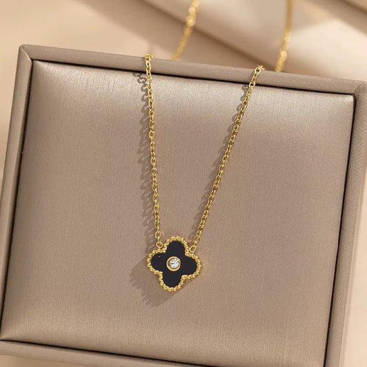 Clover Necklace