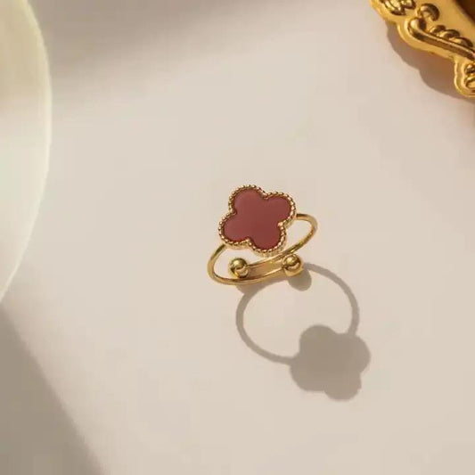 Red Clover Ring