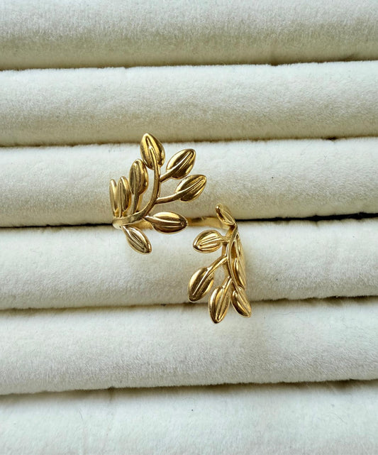 Gold Leaf Ring